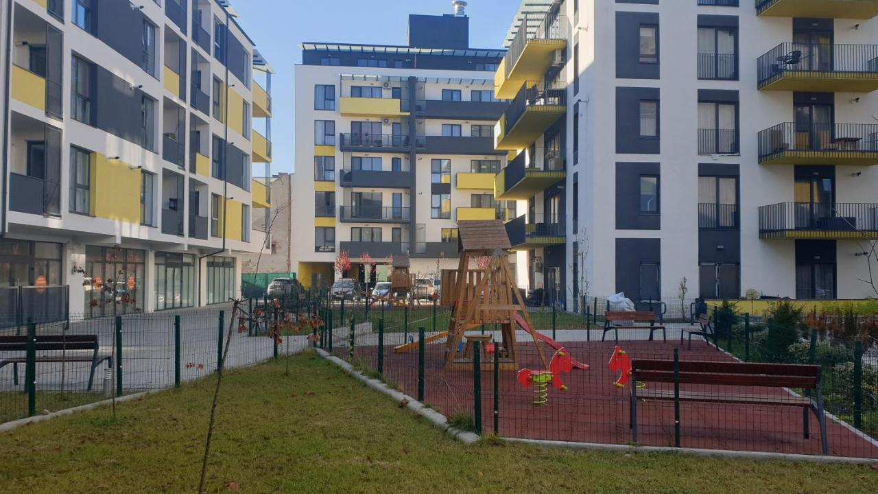 Ultracentral 5* Boutique Hotel Style Apartment. Brand New. 2 Rooms. Spacious. Free Parking Клуж-Напока Экстерьер фото