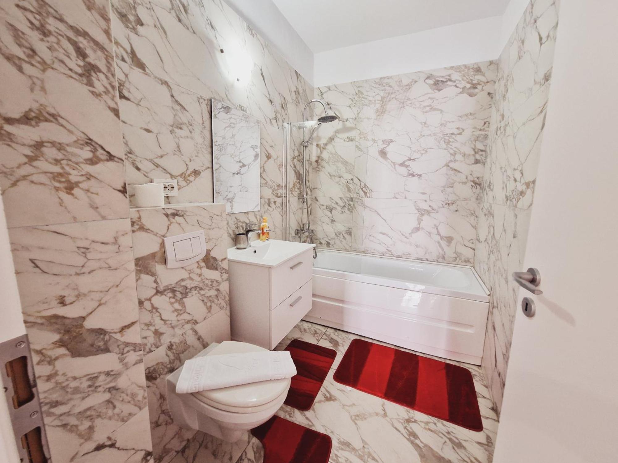 Ultracentral 5* Boutique Hotel Style Apartment. Brand New. 2 Rooms. Spacious. Free Parking Клуж-Напока Экстерьер фото