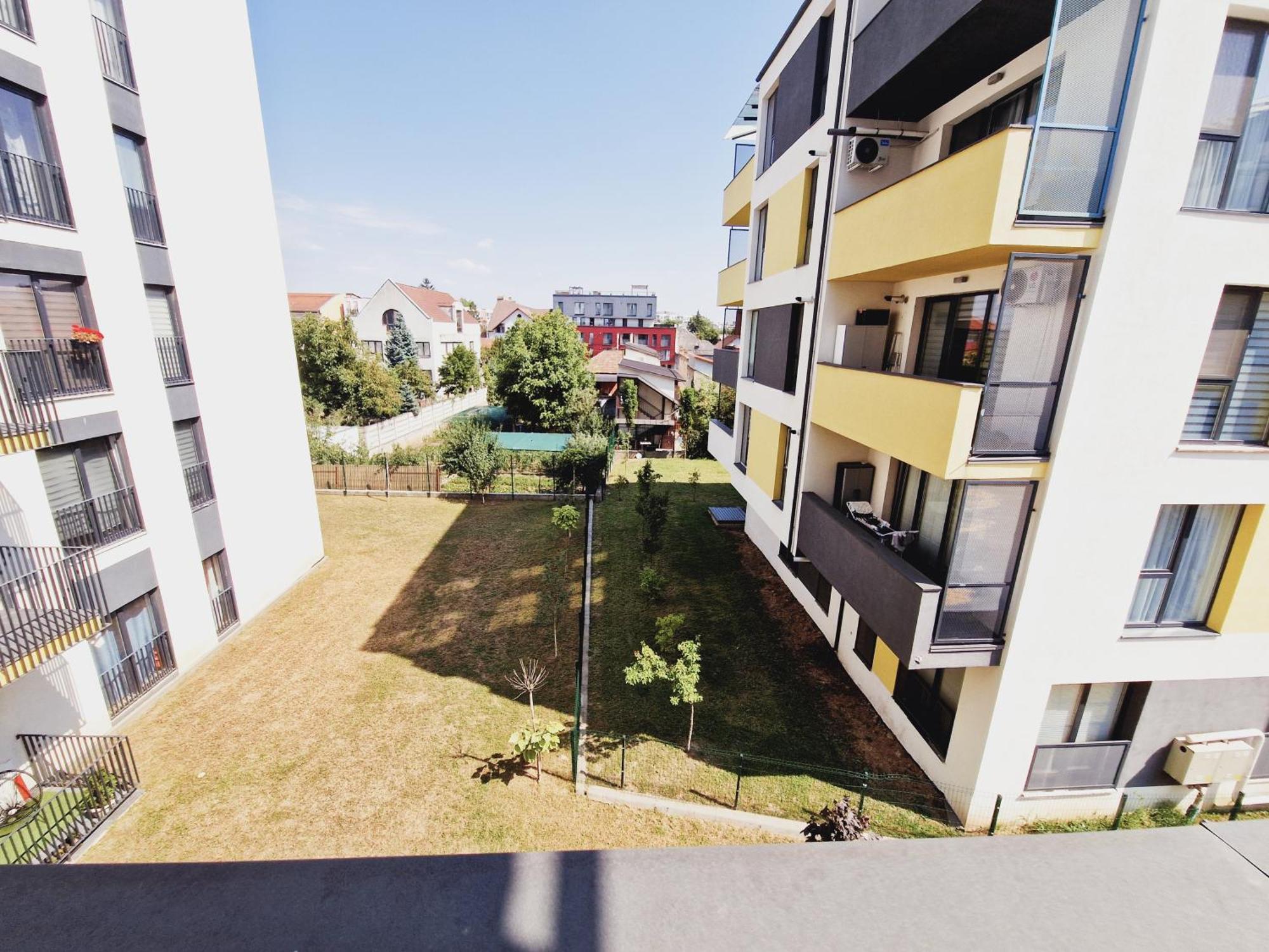 Ultracentral 5* Boutique Hotel Style Apartment. Brand New. 2 Rooms. Spacious. Free Parking Клуж-Напока Экстерьер фото